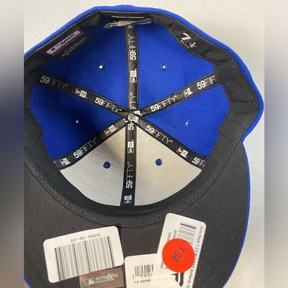 NWT New Era Fitted Blue Chicago Cubs Baseball Cap -Official On Field Size 7 1/4 - Picture 7 of 9